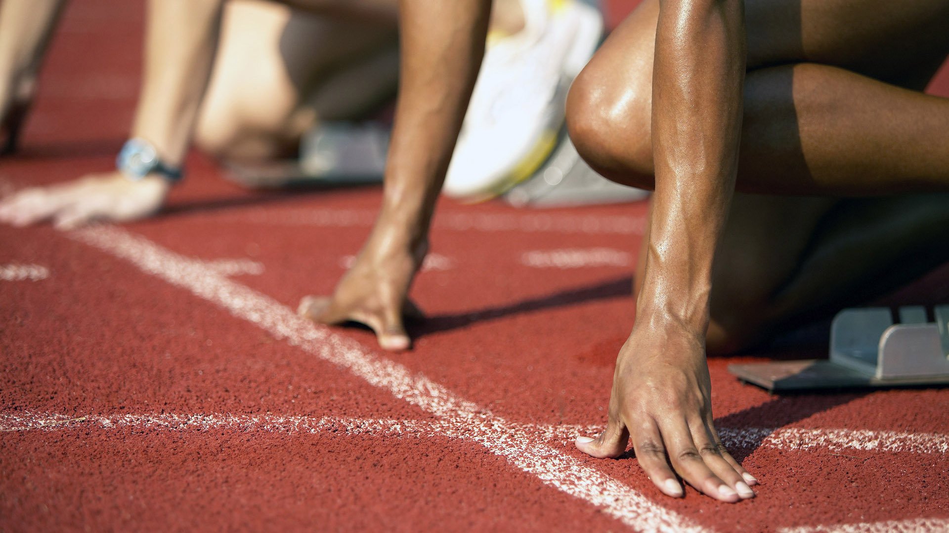 全国青少年冰上竞技体验营，感受冰雪运动魅力，冰上比赛项目有哪些